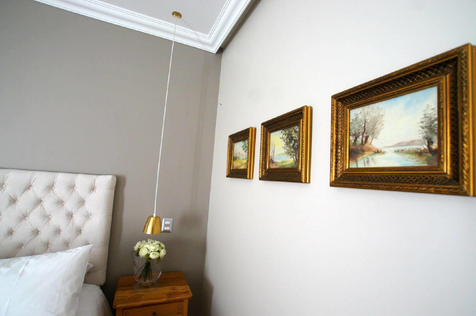 Quiral Hotel Boutique Santiago del Cile Esterno foto