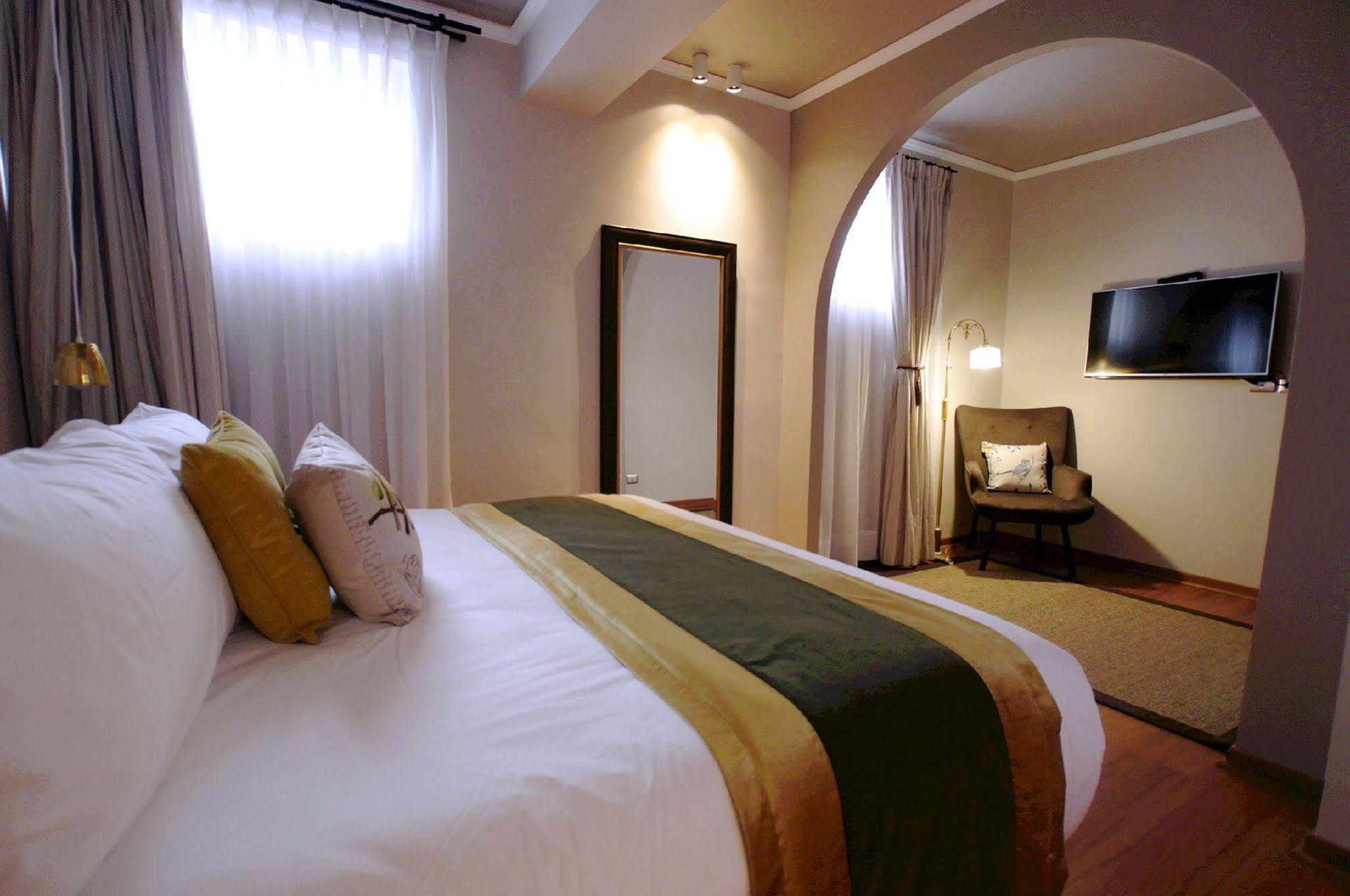 Quiral Hotel Boutique Santiago del Cile Esterno foto