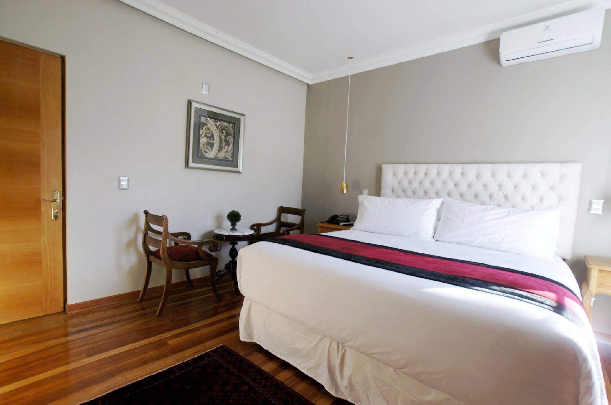 Quiral Hotel Boutique Santiago del Cile Esterno foto