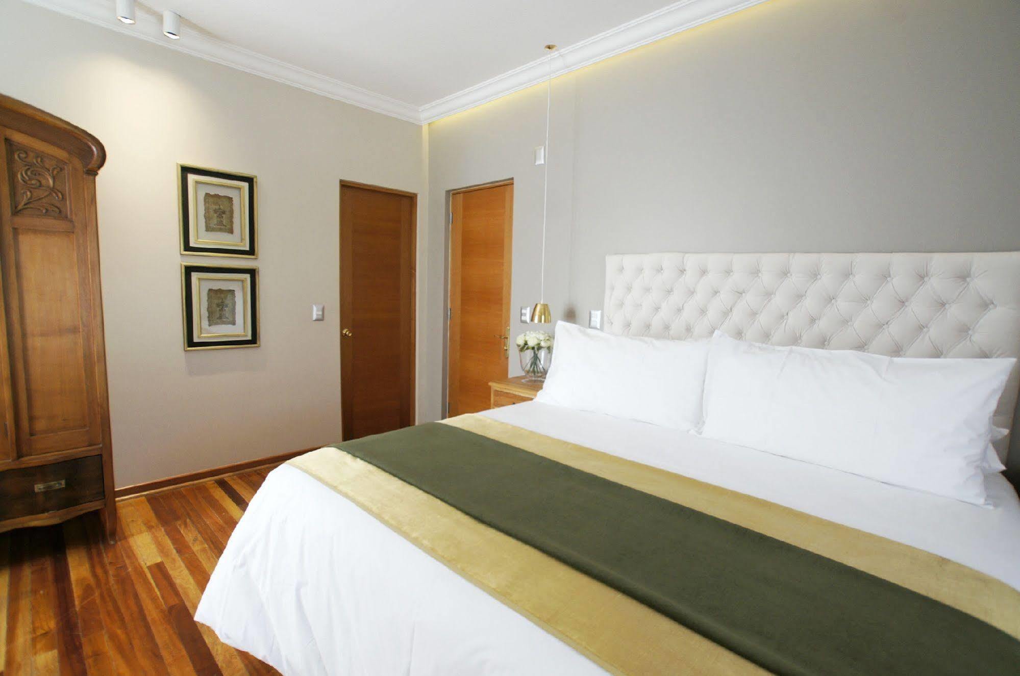 Quiral Hotel Boutique Santiago del Cile Esterno foto